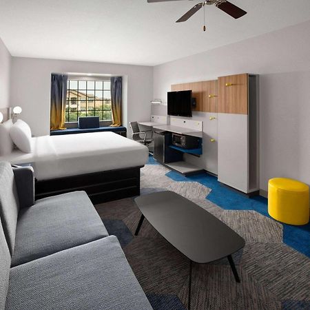 Microtel Inn & Suites By Wyndham Buda Austin South Eksteriør billede