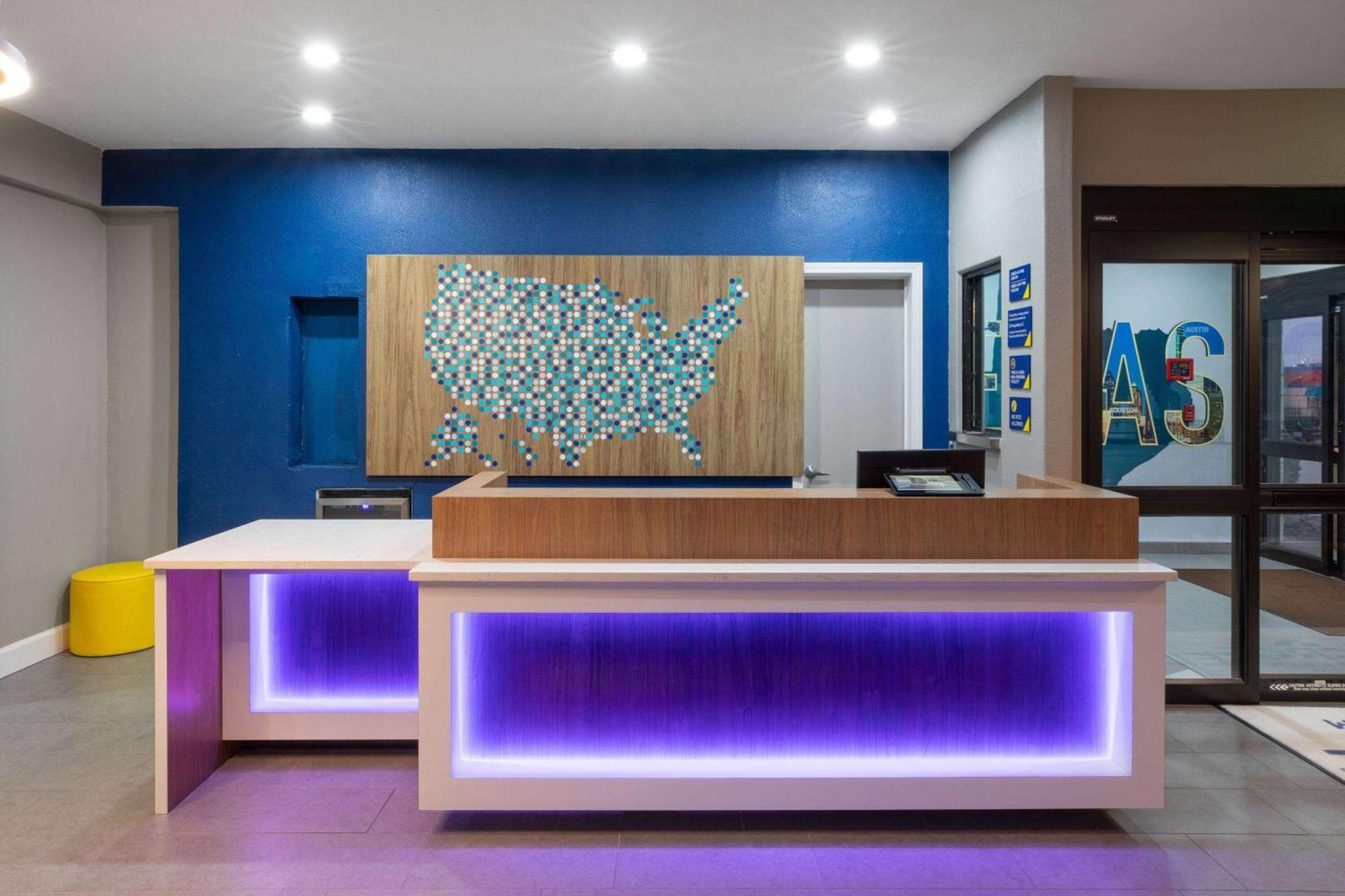Microtel Inn & Suites By Wyndham Buda Austin South Eksteriør billede